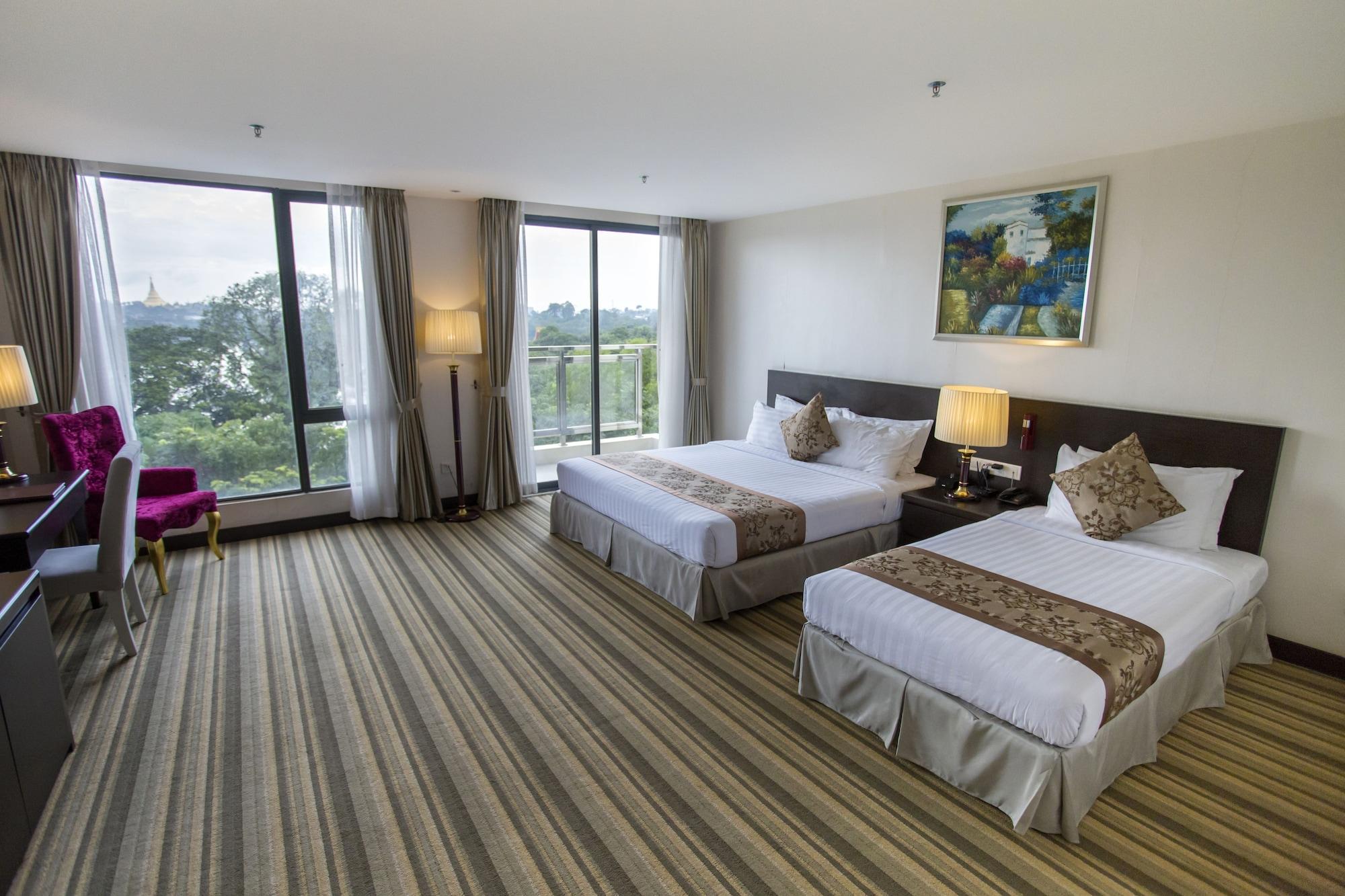 Esperado Lake View Hotel Yangon Exterior photo